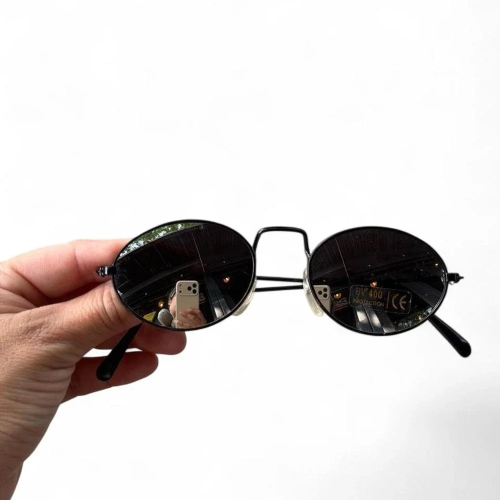 Vintage 90s Saddle Bridge Oval Sunglasses